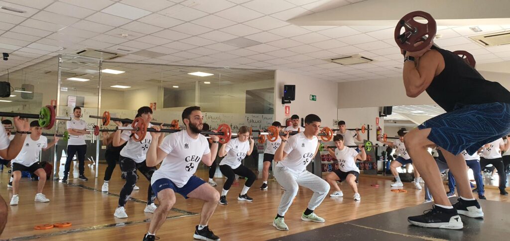 20240131 131408 El CEU FP Sevilla visita el Centro Lowfit Aljarafe