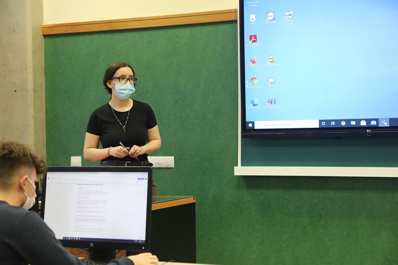 «Un buen docente guía a sus alumnos a un futuro más prometedor»