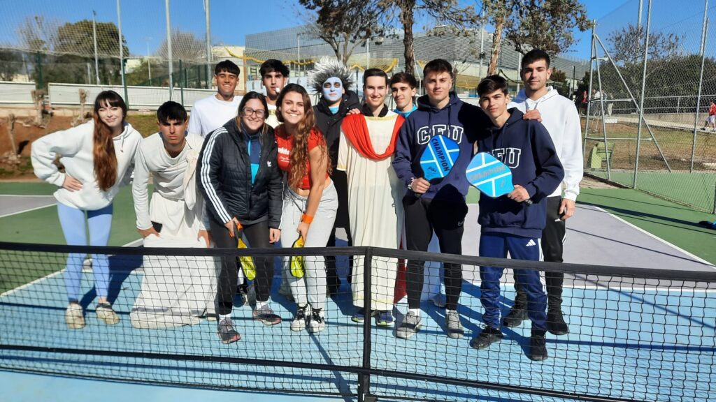 WhatsApp Image 2025 02 12 at 13.49.09 CEU FP Sevilla impulsa el aprendizaje práctico con actividades deportivas y organizativas
