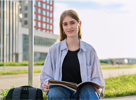 becas2 Becas, ayudas y seguros