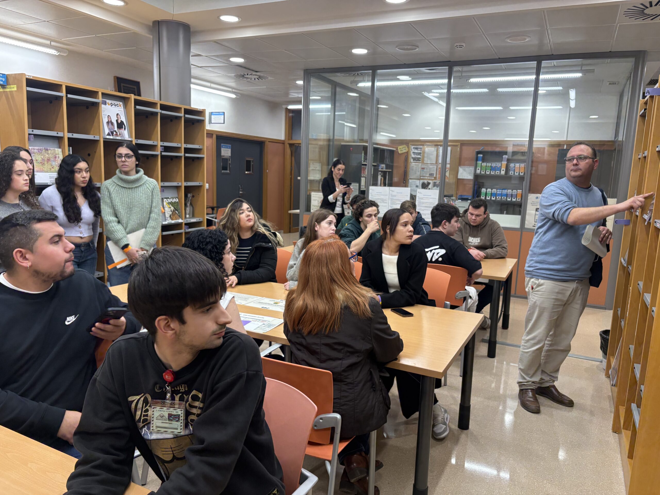gincana valencia Escape Room y gincana en la biblioteca