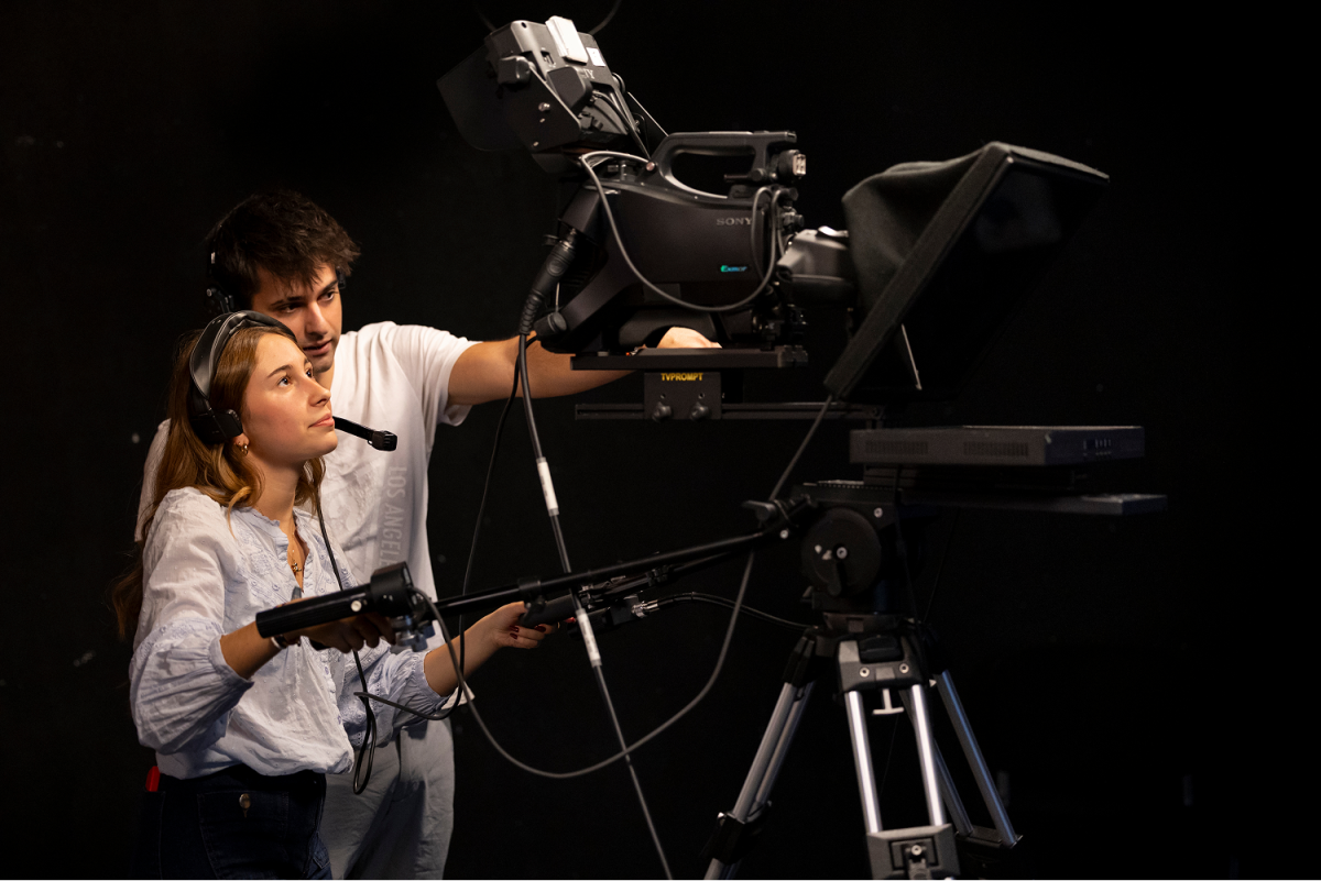 Enseñar Periodismo Televisivo de Calidad con el Máster de TV de CEU FP